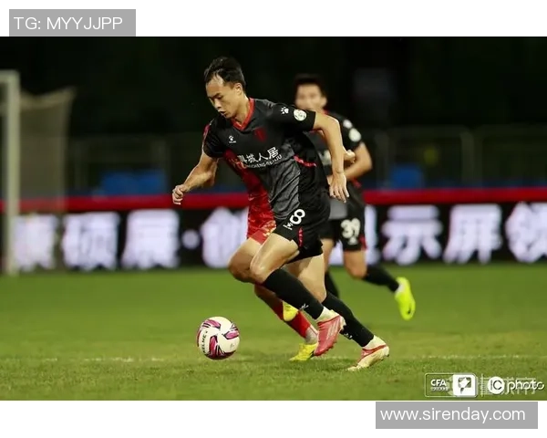 武汉篮球队强势领跑联赛积分榜目前积分高达90分展现冠军实力